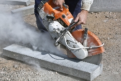 Hand Saw Cutting In Dubai